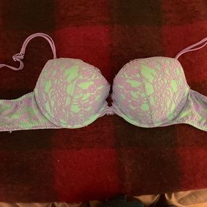 Victoria secret 32D
